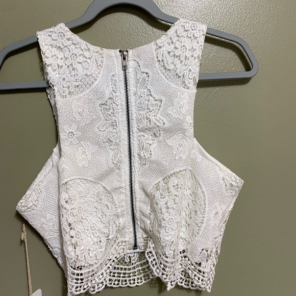 L’ Atiste Two Piece Lace Dress, Size L - Picture 5 of 8